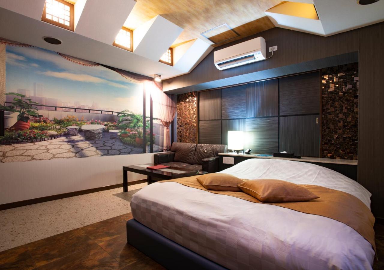 Hotel Apricot (Adults Only) Hiroshima Exterior photo