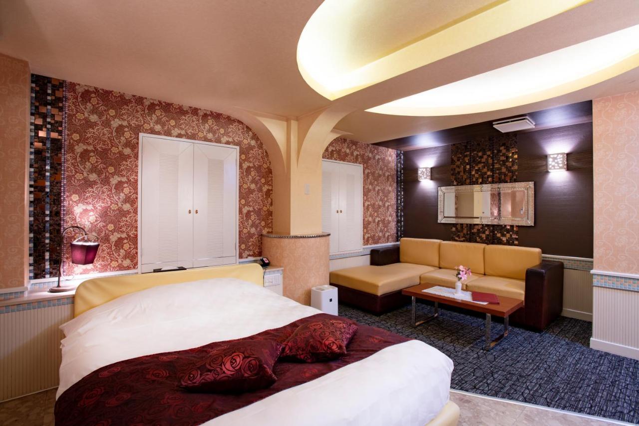 Hotel Apricot (Adults Only) Hiroshima Exterior photo